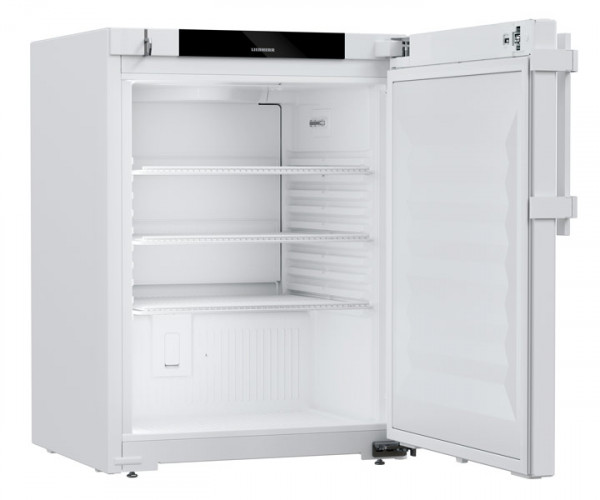 Liebherr Medikamentenkühlschrank HMTvh 1501-20 Perfection, schräg stehend, mit geöffneter Tür