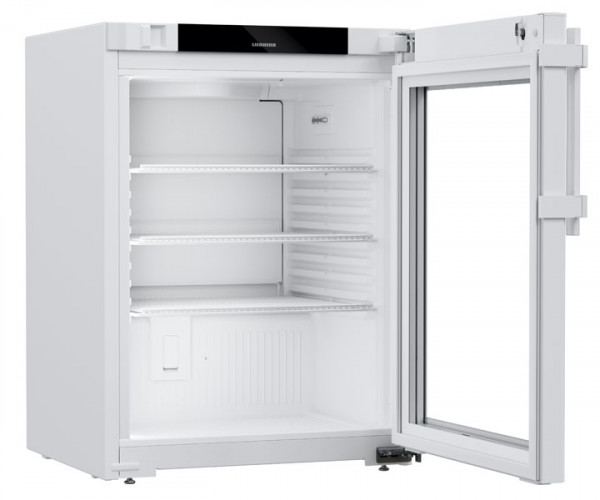 Liebherr Medikamentenkühlschrank HMTvh 1511-20 Perfection, schräg stehend, geöffnete Tür